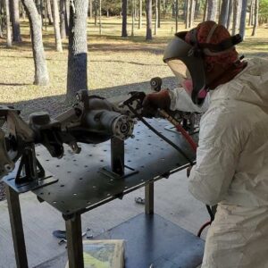 Sandblasting on Axle Stands Welding Table Axle Stand for Fab Tables