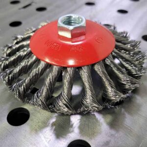 Beveled Twisted Knot Wire Wheel 5in