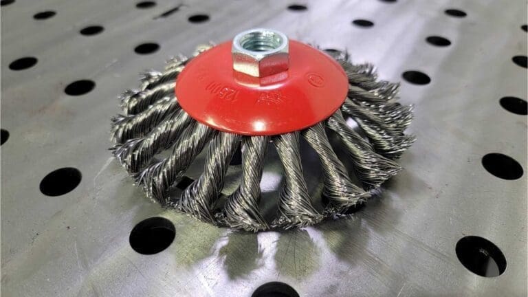 Beveled Twisted Knot Wire Wheel 5in