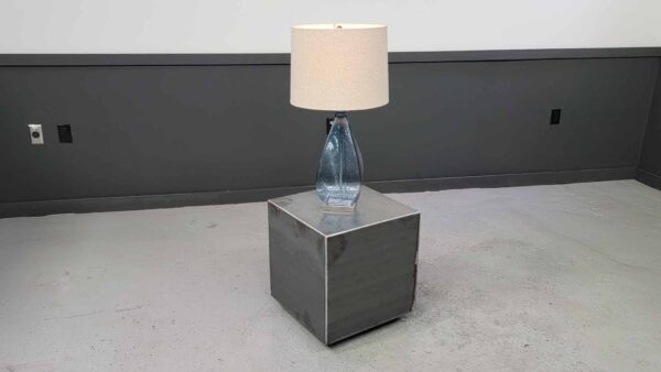 18x18 End Table - Straight Sides