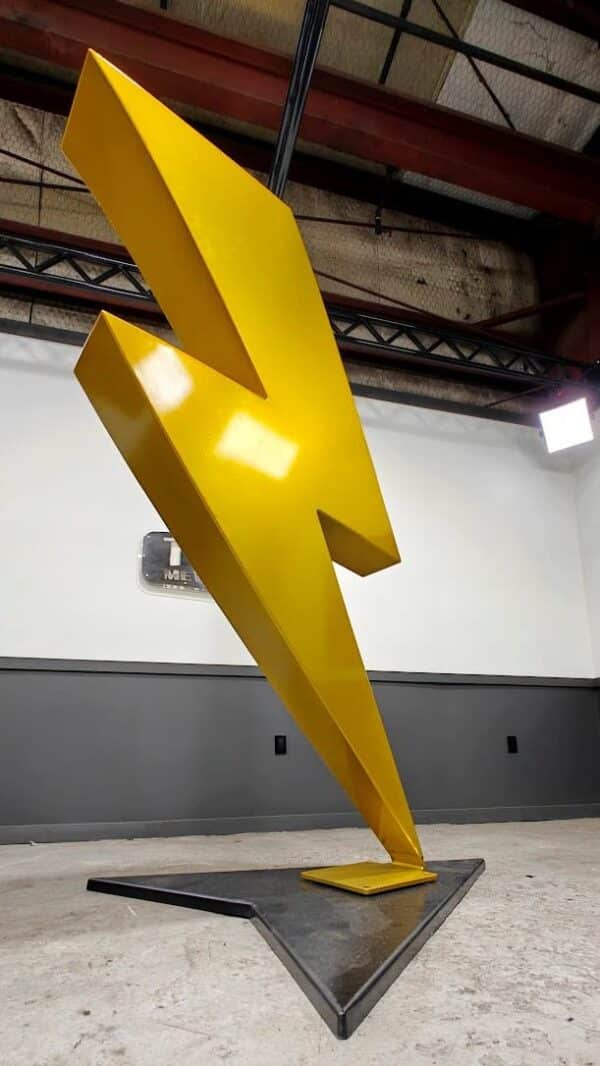 Comic Bolt - Steel Art Sculpture